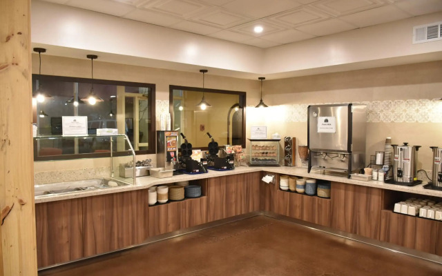 Ontario Airport Inn