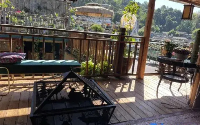 Floral Hotel·Our Yard Hotel（tengchong）