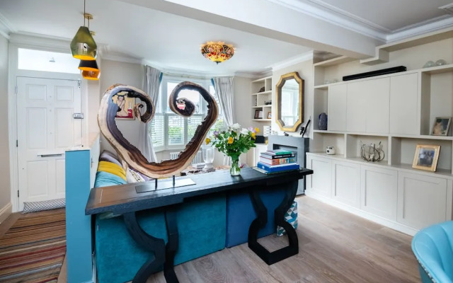Immaculate Designer Home in Wandsworth