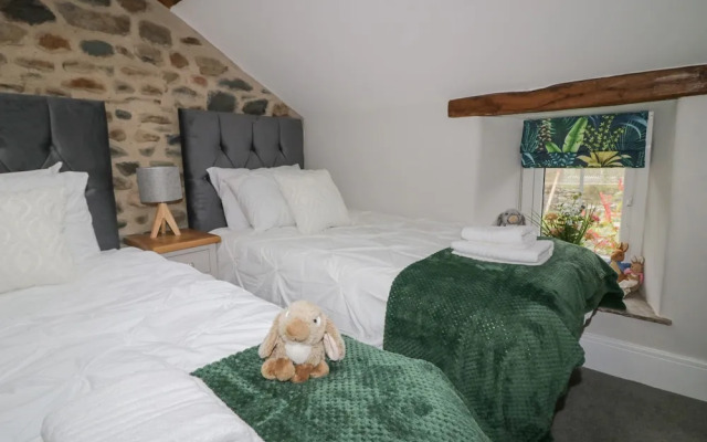 Howgill House