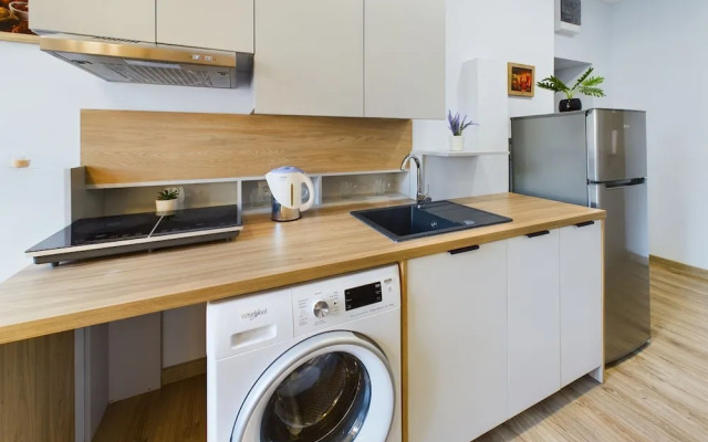 Wooden Cracow Apartment by Renters