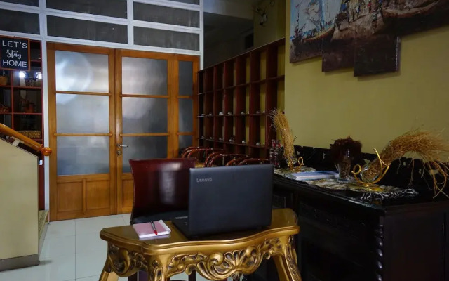 OYO 1429 Bastiana Residence