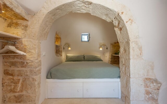 2495 Trullo I Tre Fichi by Perle di Puglia