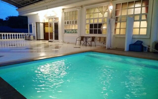 Baan Sai Thong Hotel