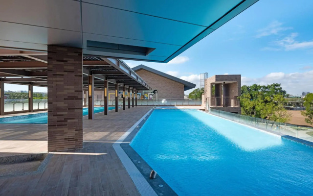 Fame Hall Garden Hotel