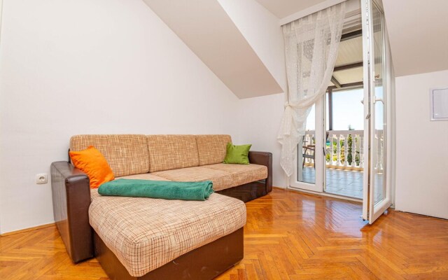 Beautiful Home in Vodice With Wifi and 2 Bedrooms