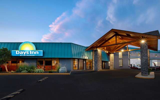 Days Inn & Conference Centre by Wyndham Prince Albert