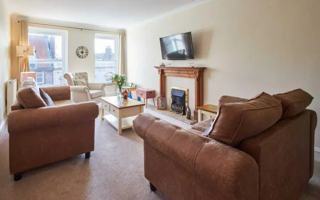 Host Stay Hide Hill Apartment B
