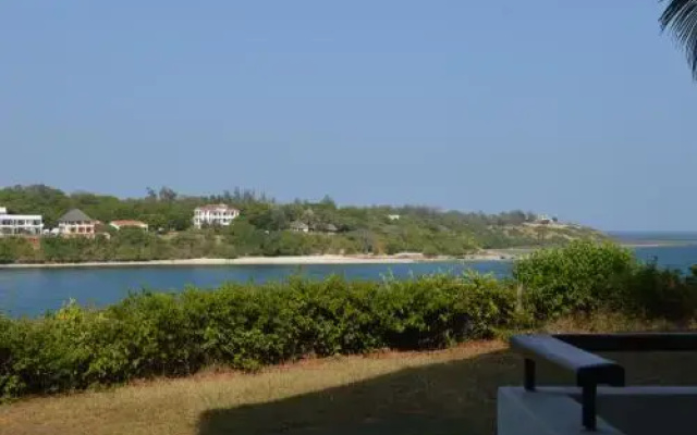 Mnarani Beach Club