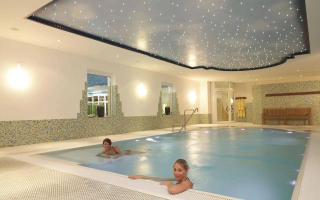 Waldhotel Tannenhäuschen