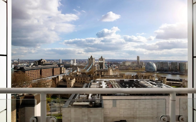 Leonardo Royal Hotel London City