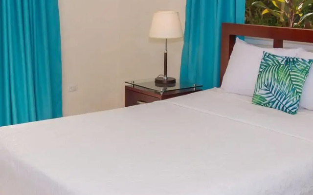 Privacy and Comfort Luxury 6 Bedroom Villa