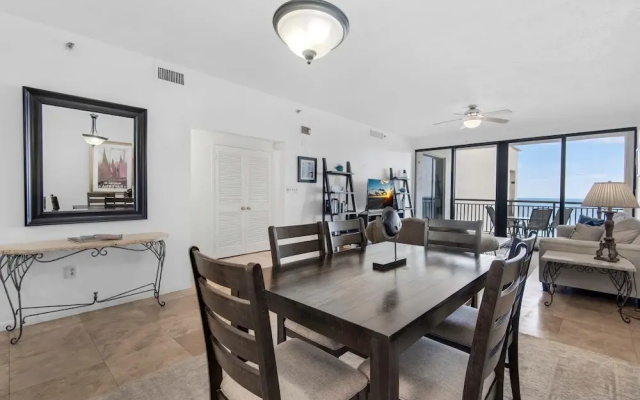 Navarre Towers 1205