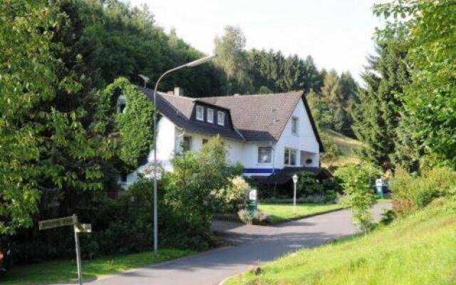 Hotel-Pension-Waldblick