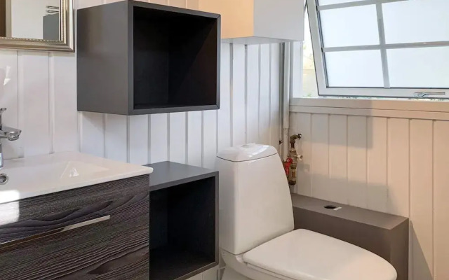 8 Person Holiday Home in Vaeggerlose