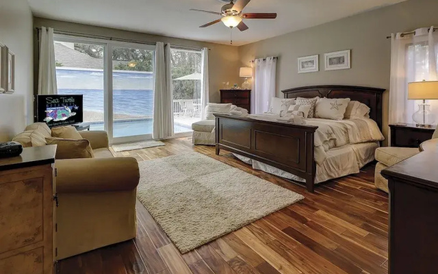 Water Oak 33 by RedAwning