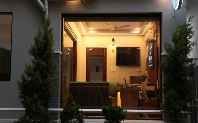 Olivette Suites