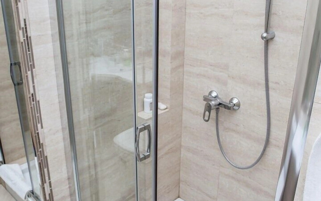 Мини-отель «Седьмое небо», ул. Евгения Коновальца