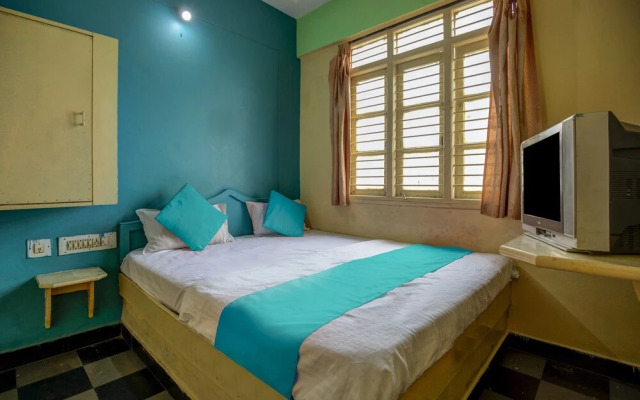 SPOT ON 41554 Hotel Sri Thirumala Paradise
