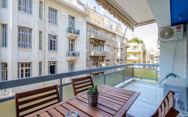 Olala Kolonaki Chic Spacious 3br Flat W Balcony