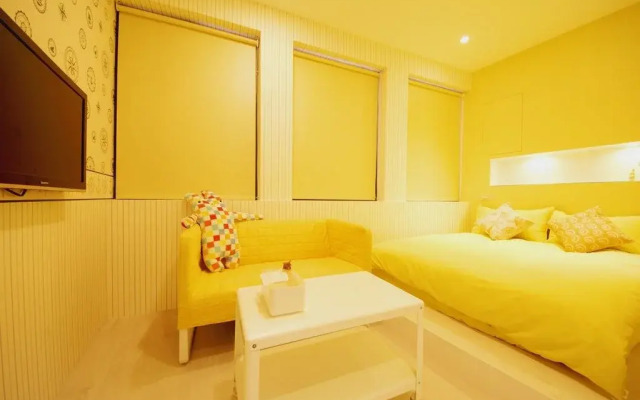 Camouflage Guest House