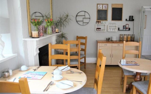 Summer Breeze Guest House