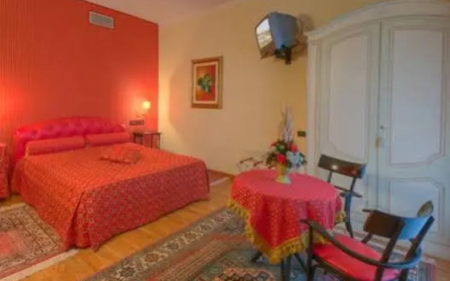 Recina Hotel