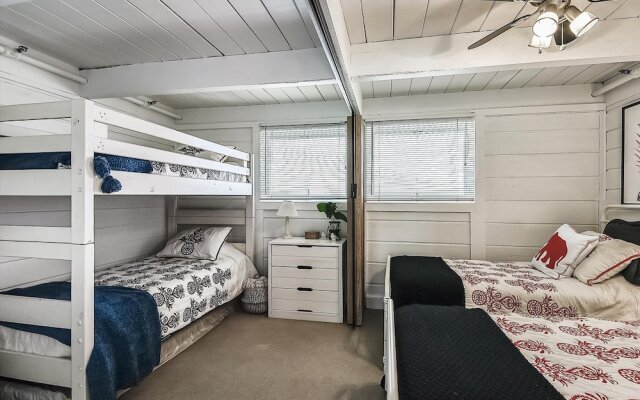 Atlantic Watergate 16 by Long & Foster