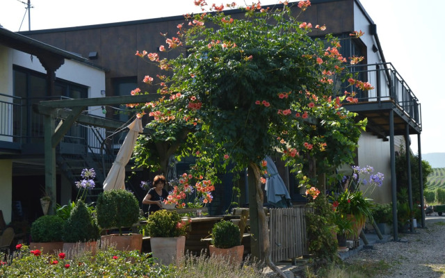 Wein & Gästehaus Porten-Becker