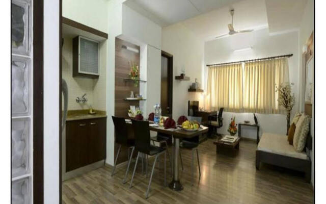 Seasons – An Apartment Hotel