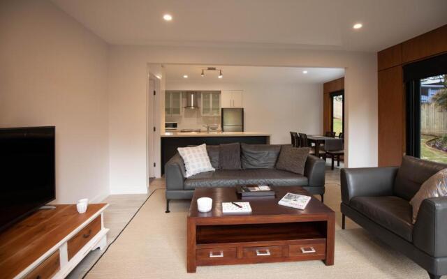 Springbrook25 Pet friendly House