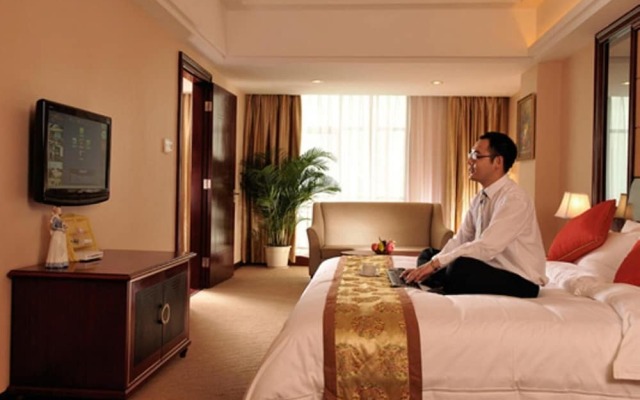 Kyriad Marvelous Hotel (Shenzhen North Railway Station One City Center)