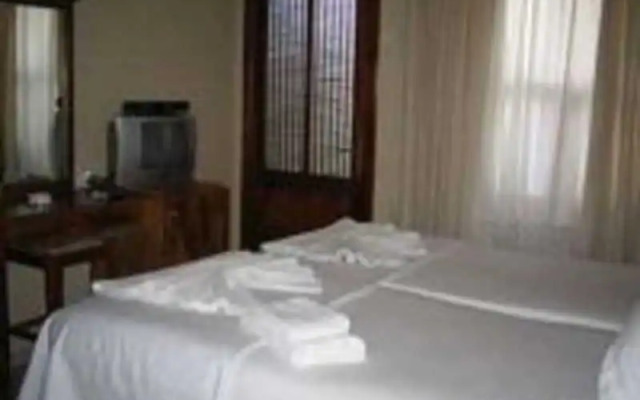 Sato Hotel Side