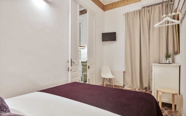 Plaza Catalunya Guest House