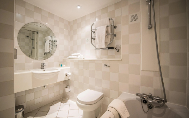 Holiday Inn Cambridge by IHG