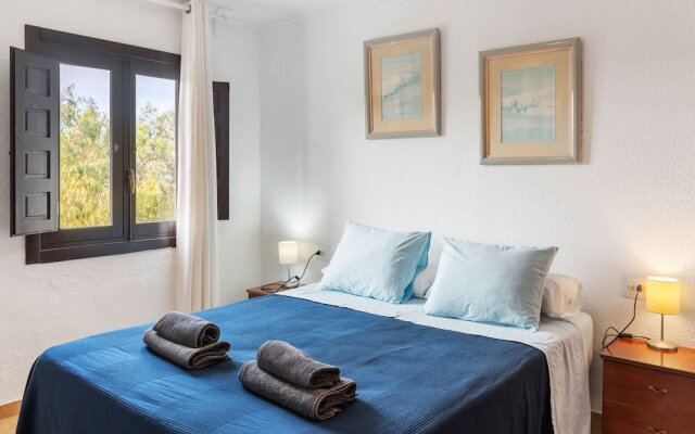 Delightful Apartment in Mojácar With Balcony
