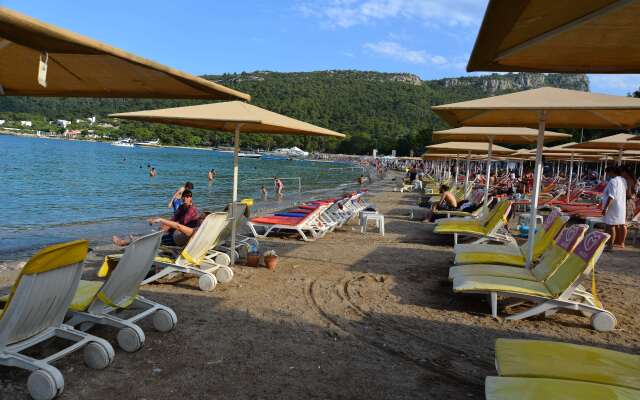 Doc's Hotel Kemer