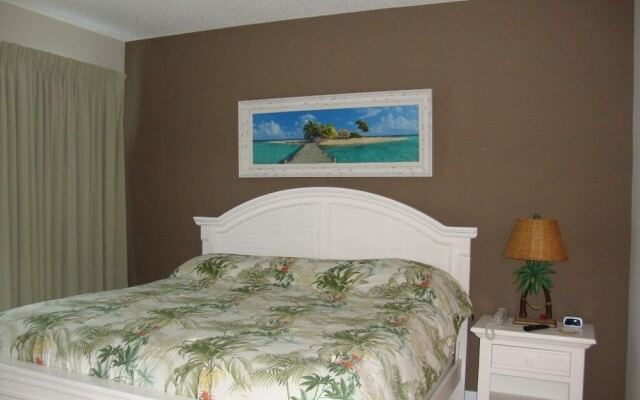 Arbor Trace Condo #723