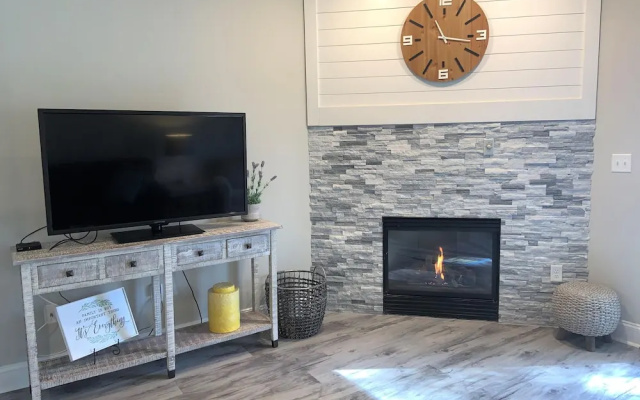 1404 Golf View Towers Smoky Mtn Bearadise