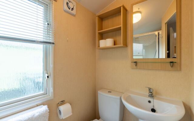 Inside No. 9 Retreat