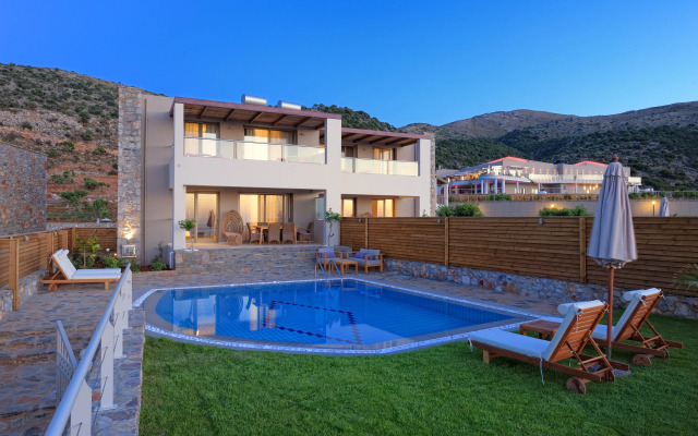 The Noverian Scenic Crete Hilltop Villa Resort & Spa