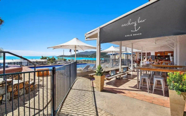 Ocean View 33A Studio Pool Ocean View WIFI