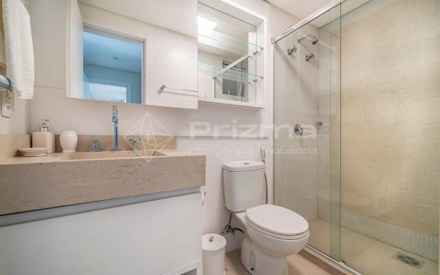 Boulevard 302 A - Excelente Cobertura em Condomínio de Alto Padrão.