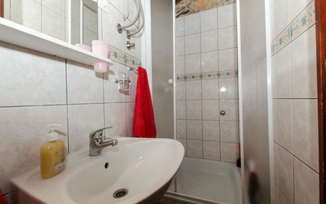 Georgi - 200 m From sea - SA1 Crveni