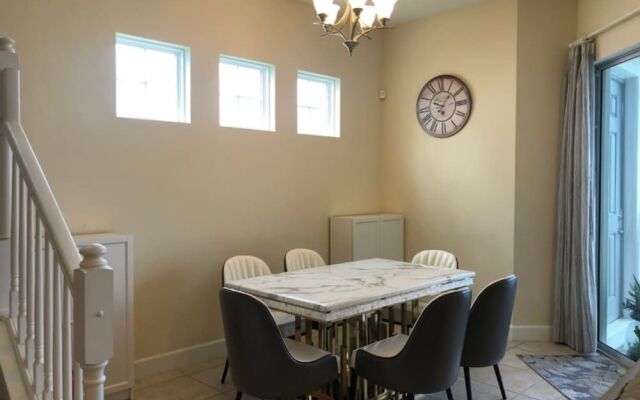 Villa Captiva by Fairytale VR