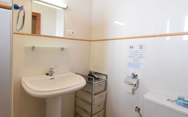 Luxurious Villa in Arenas with Swimming Pool