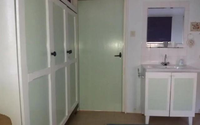 Bungalow in Eureka With Spacious Garden