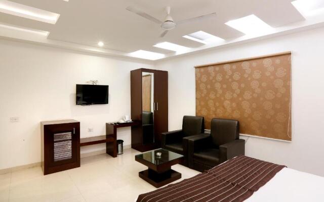 Hotel Anand Lok Inn Mahipalpur, IGI Delhi Airport