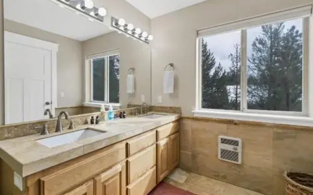 2 Dixie Mt-AC-Hot Tub-4BR/3BA