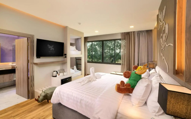 Moose Hotel Chiang Mai